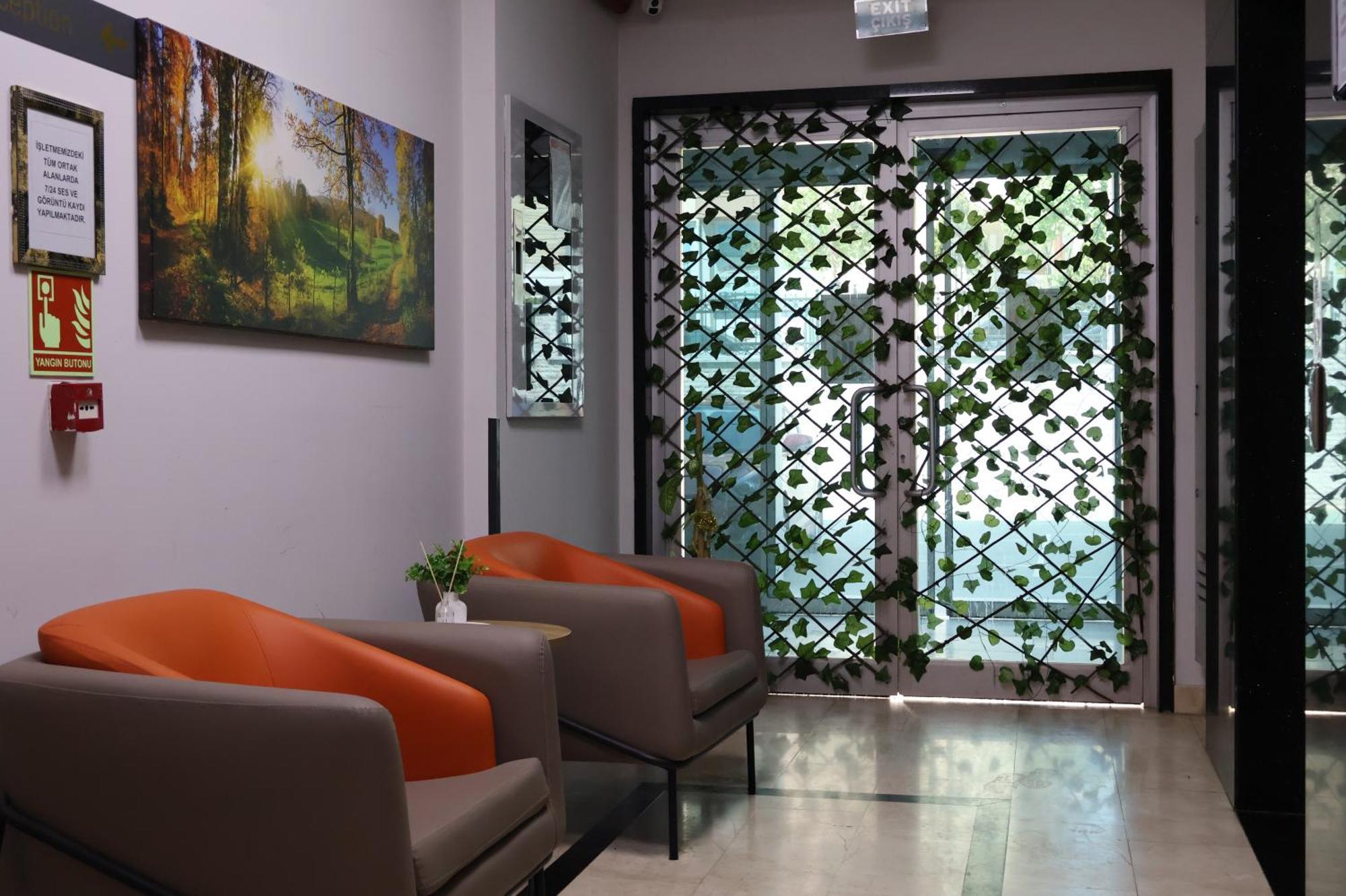 Home Plus Hotel — Photos 1